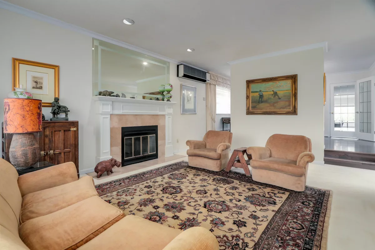 Kitchen Photo of 2005 W 46th Avenue, Vancouver, BC