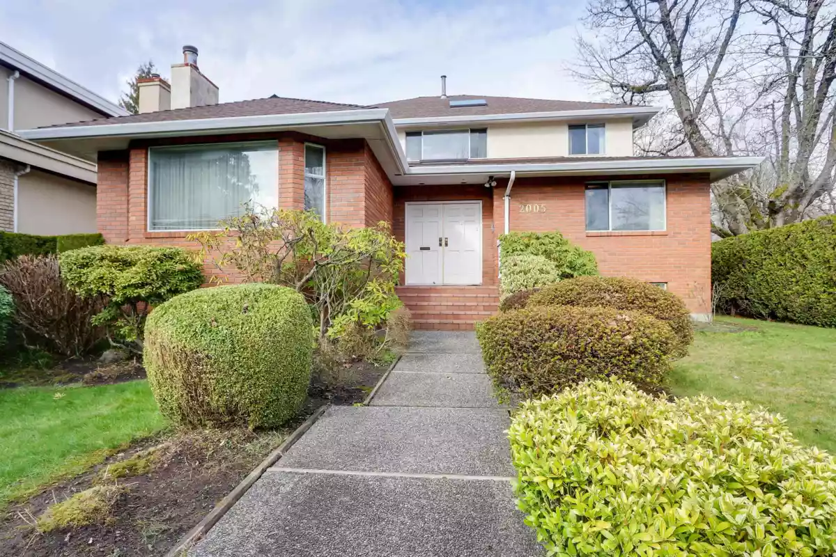 Living Room Photo of 2005 W 46th Avenue, Vancouver, BC