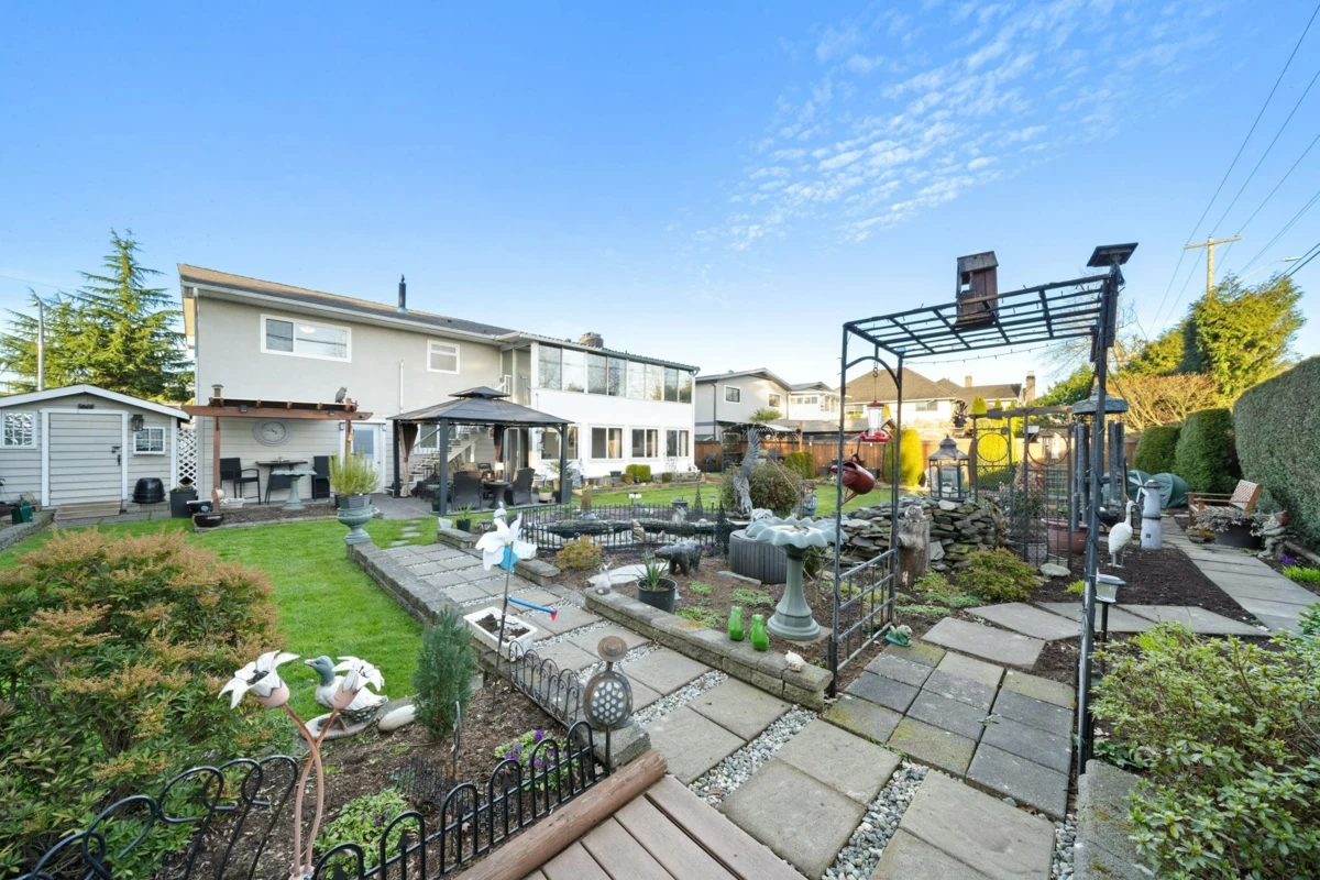 Aerial View of 5812 48a Avenue, Delta, BC