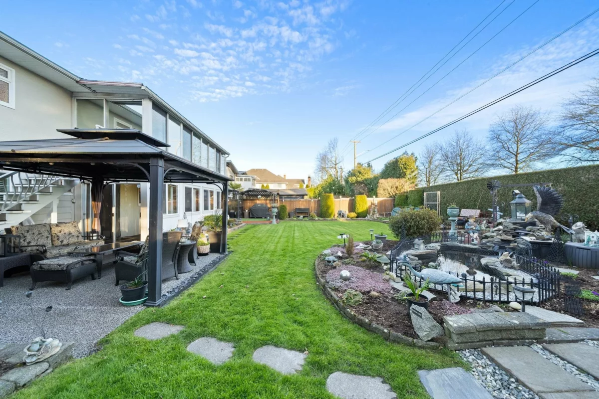 Hot Tub / Spa Photo of 5812 48a Avenue, Delta, BC