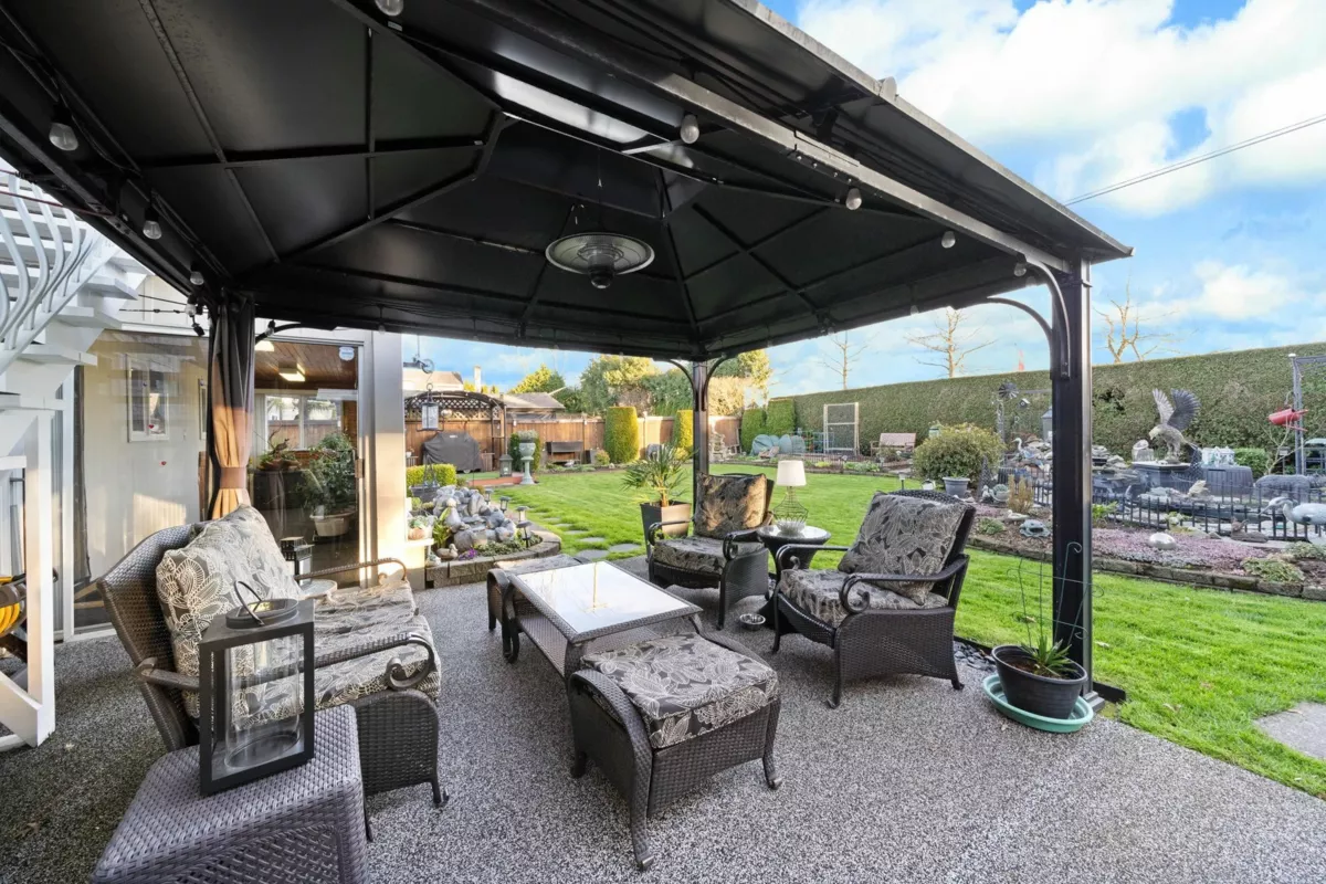 Outdoor Kitchen Photo of 5812 48a Avenue, Delta, BC