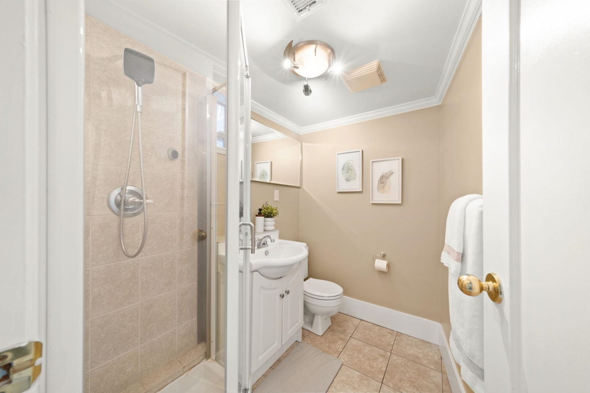 Outdoor Patio Photo of 5812 48a Avenue, Delta, BC