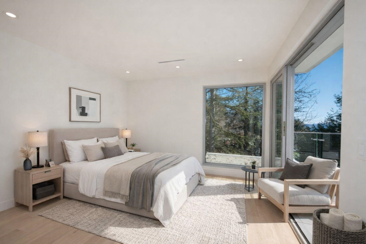 Garage Interior Photo of 4437 Piccadilly North, West Vancouver, BC