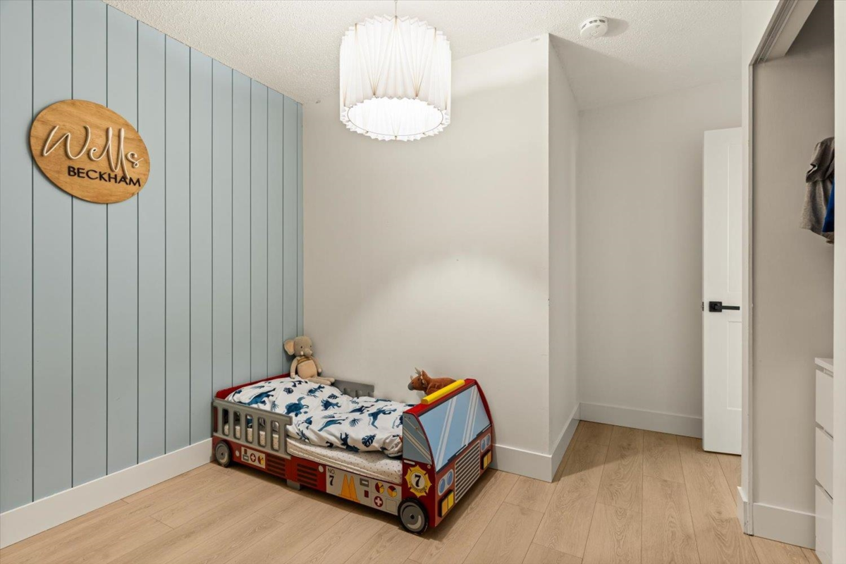 Hallway Photo of 6111 Dundee Place, Chilliwack, BC