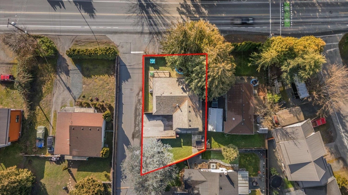 Neighborhood Park Photo Near 6111 Dundee Place, Chilliwack, BC