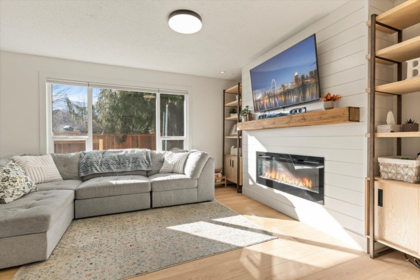 Kitchen Photo of 6111 Dundee Place, Chilliwack, BC