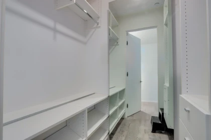 Entry Foyer Photo of 4368 W 15th Avenue, Vancouver, BC