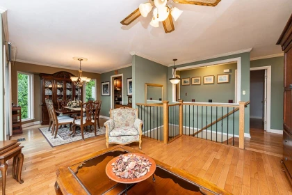 2259 Mountain Drive, Abbotsford, BC, Abbotsford — Single Family Residence for sale