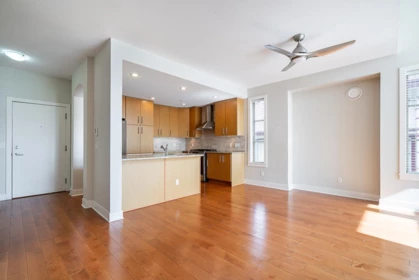 Kitchen Photo of 306 16469 64 Avenue, Surrey, BC