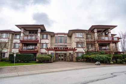 306 16469 64 Avenue, Surrey, BC, Surrey — Apartment/Condo for sale
