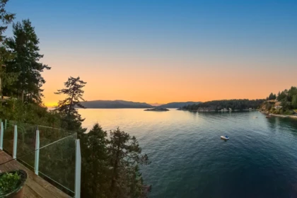 6275 Taylor Drive, West Vancouver, BC, West Vancouver — Single Family Residence for sale