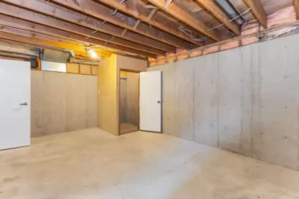 Mudroom Photo of 3778 Nanaimo Crescent, Abbotsford, BC