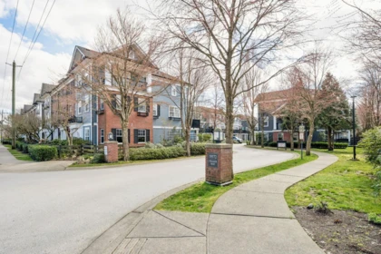38 19572 Fraser Way, Pitt Meadows, BC, Pitt Meadows — Townhouse for sale