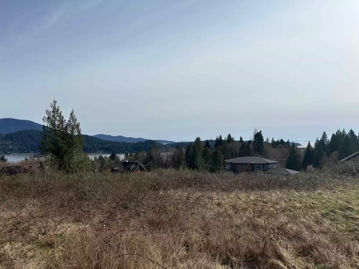 Family Room Photo of LOT D Woodland Avenue, Gibsons, BC