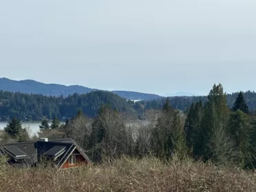 LOT D Woodland Avenue, Gibsons, BC, Gibsons & Area —  bed land for sale