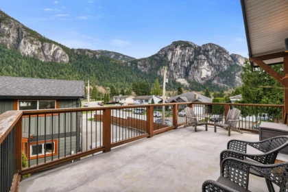 Basement Recreation Room Photo of 38101 Chestnut Avenue, Squamish, BC