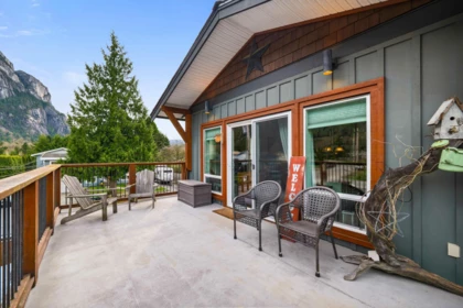 Loft / Bonus Room Photo of 38101 Chestnut Avenue, Squamish, BC