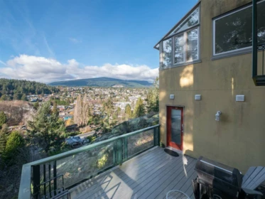 Outdoor Deck Photo of 313 Skyline Drive, Gibsons, BC