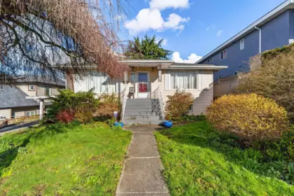 4780 Smith Avenue, Burnaby, BC, Burnaby — Single Family Residence for sale
