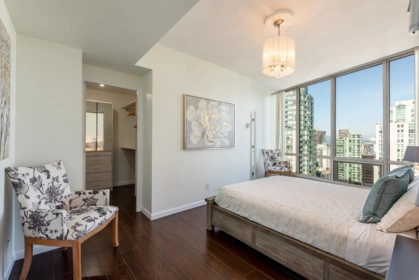 Breakfast Nook Photo of 2902 1166 Melville Street, Vancouver, BC