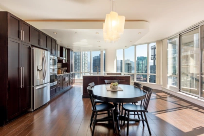 Kitchen Island Photo of 2902 1166 Melville Street, Vancouver, BC