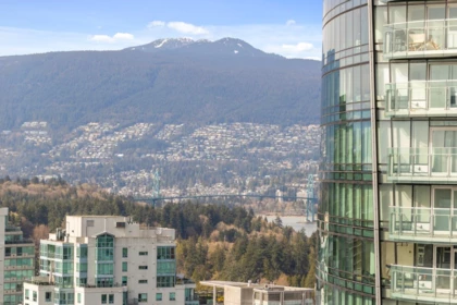 Aerial View of 3302 1111 Alberni Street, Vancouver, BC