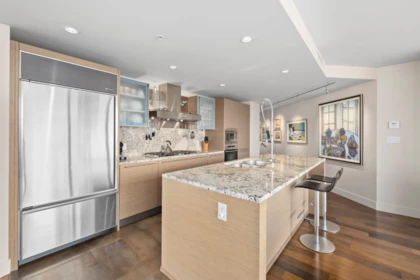 Pantry Photo of 3302 1111 Alberni Street, Vancouver, BC