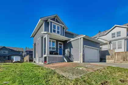 Hot Tub / Spa Photo of 11263 243b Street, Maple Ridge, BC