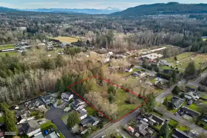 Primary Bedroom Photo of 12070 250 Street, Maple Ridge, BC
