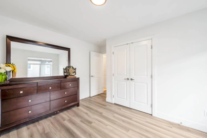 Entry Foyer Photo of 4 10488 124 Street, Surrey, BC