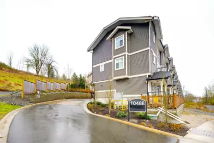 Outdoor Kitchen Photo of 4 10488 124 Street, Surrey, BC