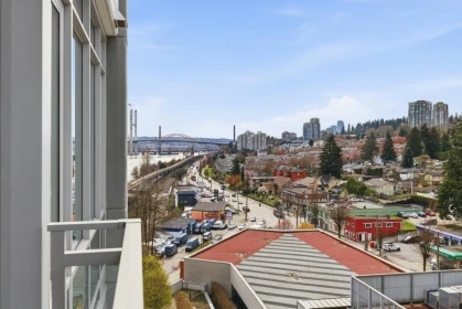 Hallway Photo of 902 200 Nelson's Crescent, New Westminster, BC
