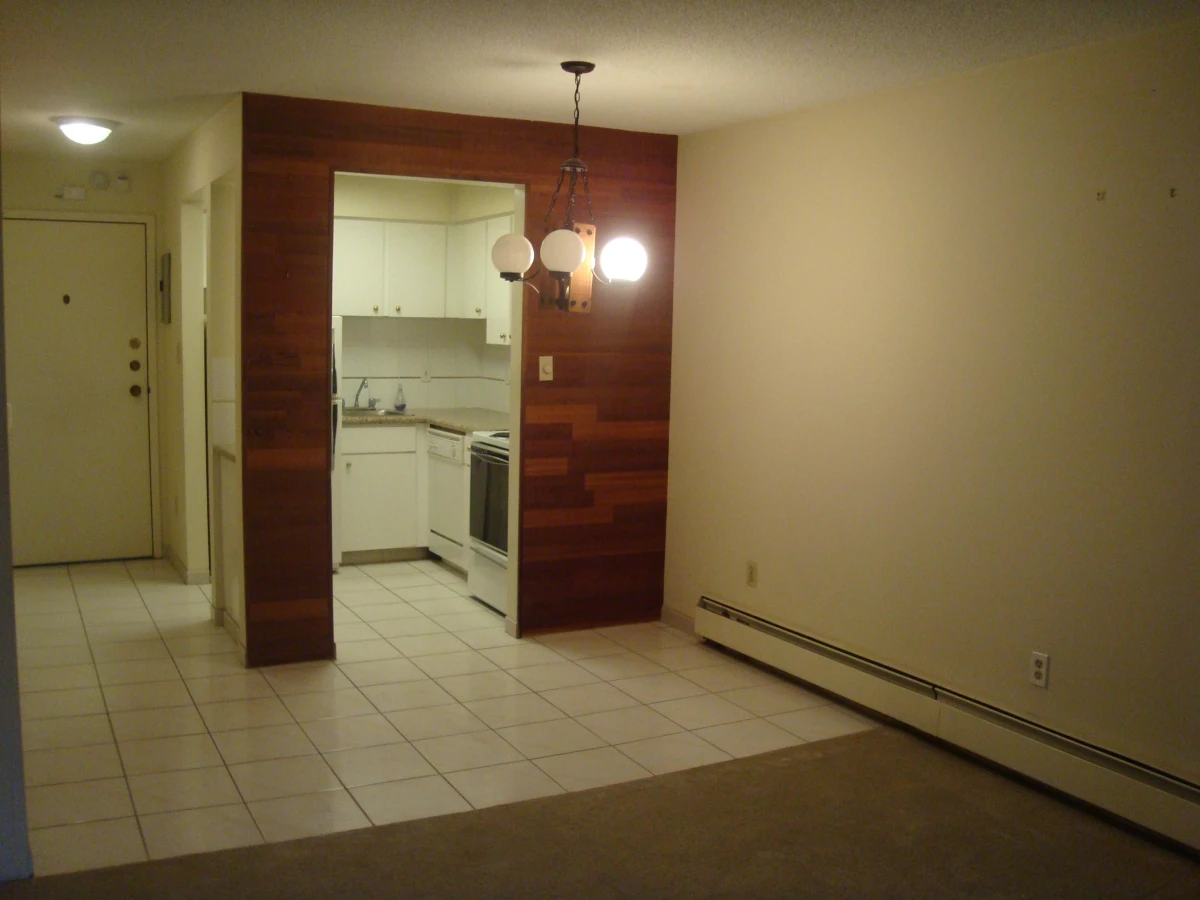 Living Room Photo of 216 3150 Prince Edward Street, Vancouver, BC