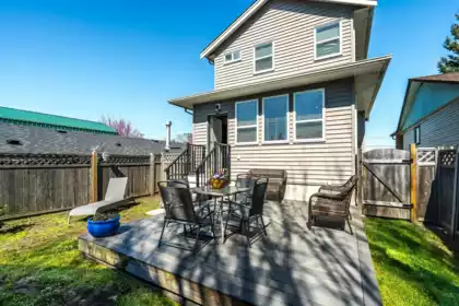Backyard Photo of 34660 4th Avenue, Abbotsford, BC