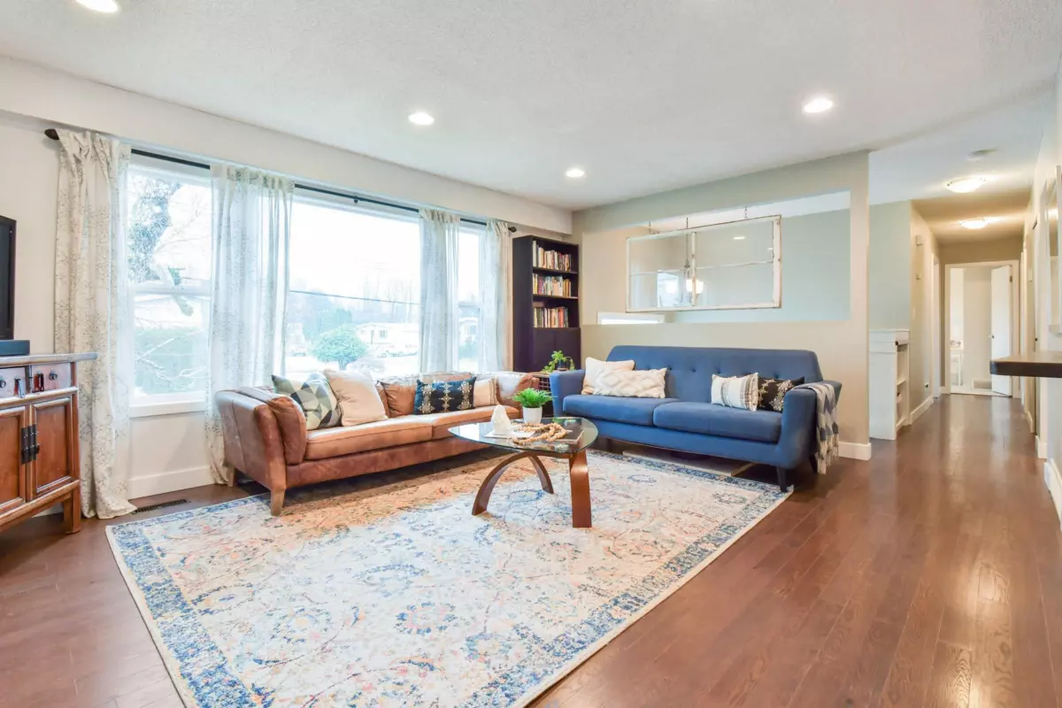 Living Room Photo of 10008 Dublin Drive, Chilliwack, BC