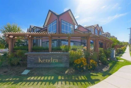 33 6378 142 Street, Surrey, BC, Surrey — Townhouse for sale