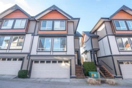 33 6378 142 Street, Surrey, BC
