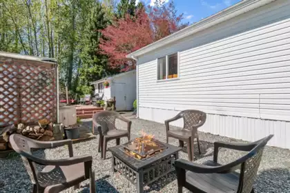 Backyard Photo of 13 41168 Lougheed Highway, Mission, BC