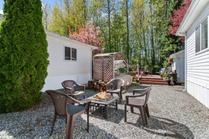 Front Yard Photo of 13 41168 Lougheed Highway, Mission, BC
