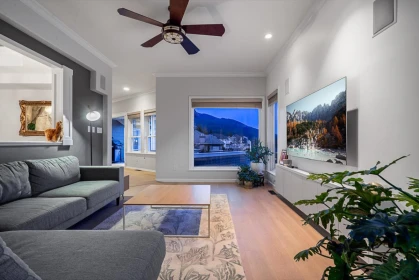 Primary Bedroom Photo of 5431 West Vista Court, West Vancouver, BC