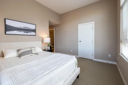 Loft / Bonus Room Photo of 402 2950 King George Boulevard, Surrey, BC