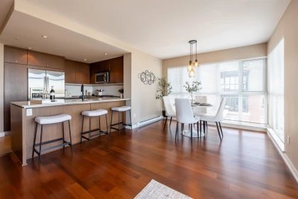 Primary Bedroom Photo of 402 2950 King George Boulevard, Surrey, BC