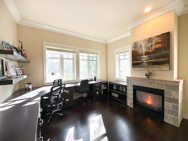 Living Room Photo of 47 3109 161 Street, Surrey, BC