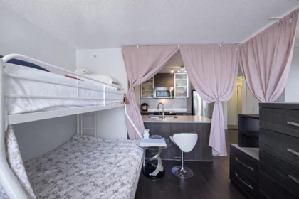 Basement Recreation Room Photo of 1508 13325 102a Avenue, Surrey, BC