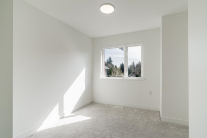 Swimming Pool Photo of 14 10527 155 Street, Surrey, BC