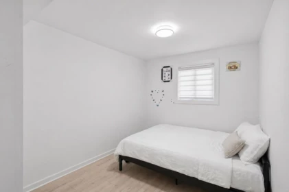 Basement Recreation Room Photo of 13242 67 Avenue, Surrey, BC