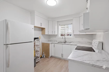 Guest Bathroom Photo of 13242 67 Avenue, Surrey, BC