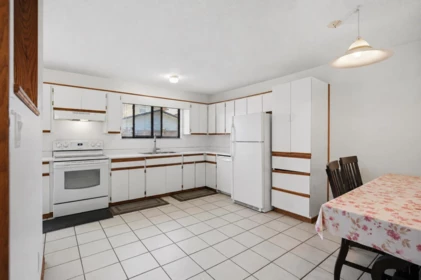 Kitchen Photo of 13242 67 Avenue, Surrey, BC