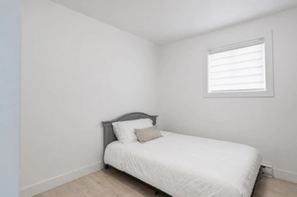 Office / Den Photo of 13242 67 Avenue, Surrey, BC