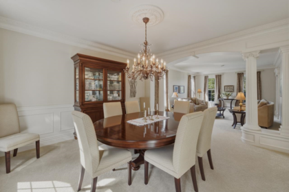 Kitchen Island Photo of 18012 99a Avenue, Surrey, BC